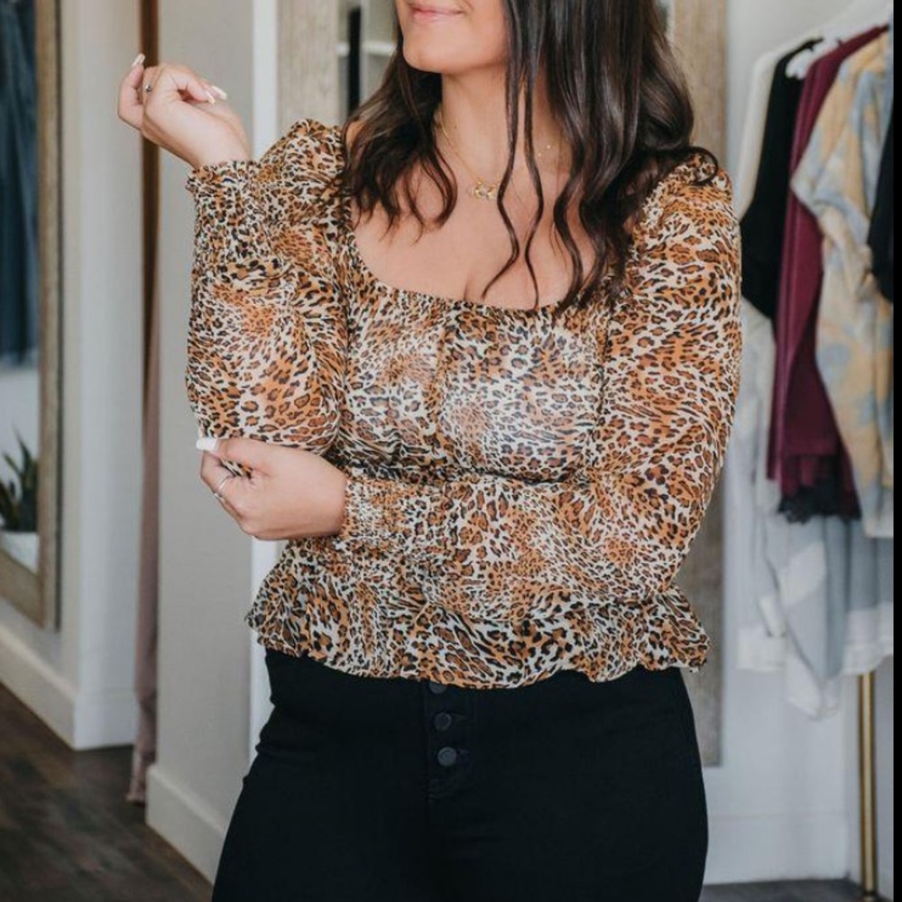 Leopard smocked top